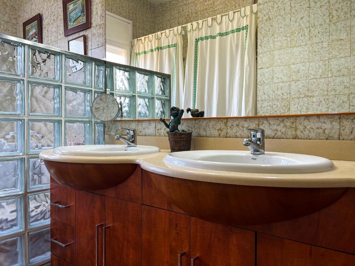 Vivalidays Casa Ricardo Villa Sant Cebrià de Vallalta Eksteriør billede